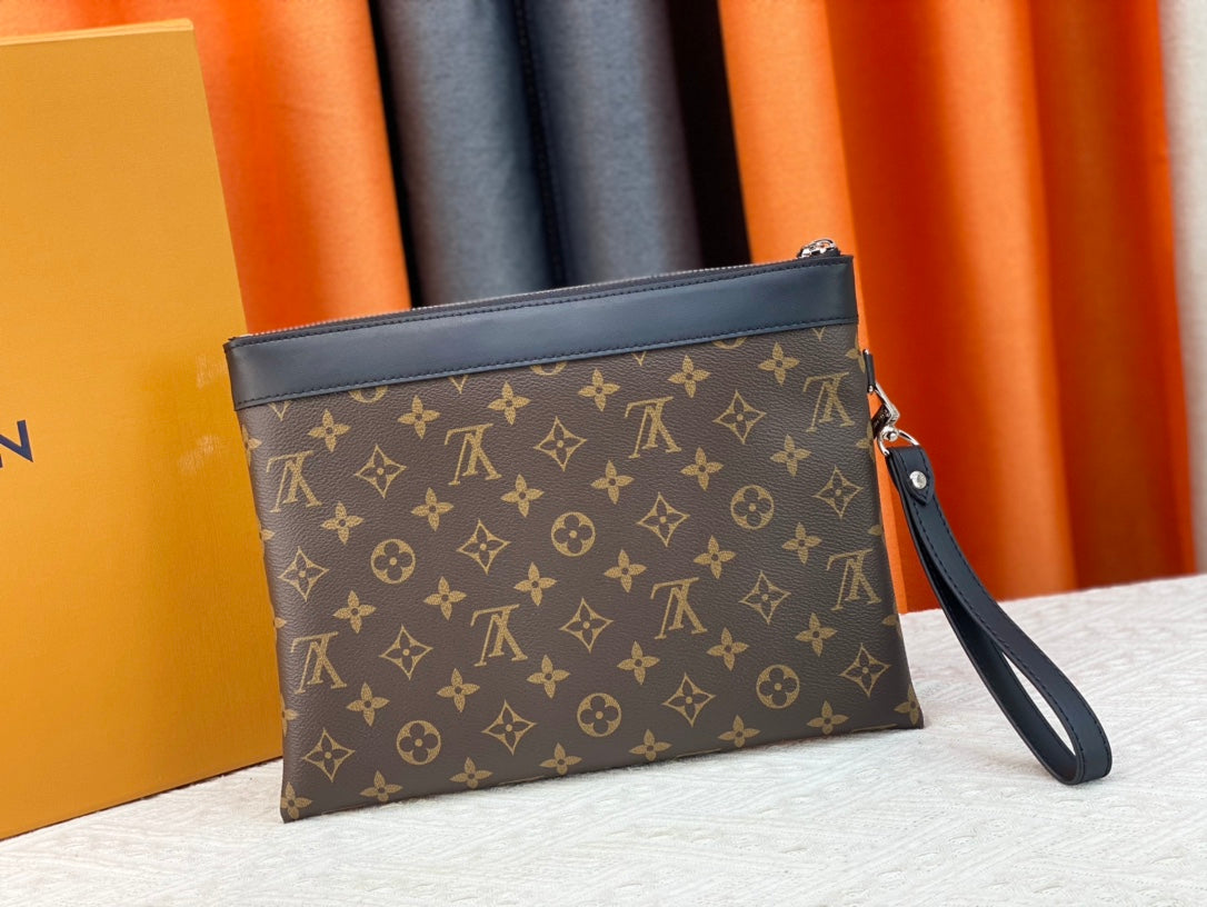 1XE401B Popular   leather bag