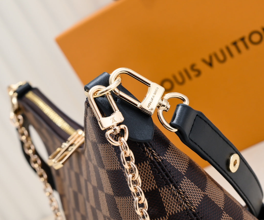 2WE35B Popular  leather bag