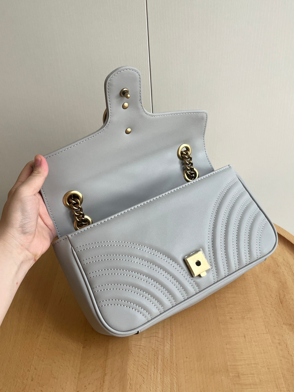 1XB444B Popular    leather bag