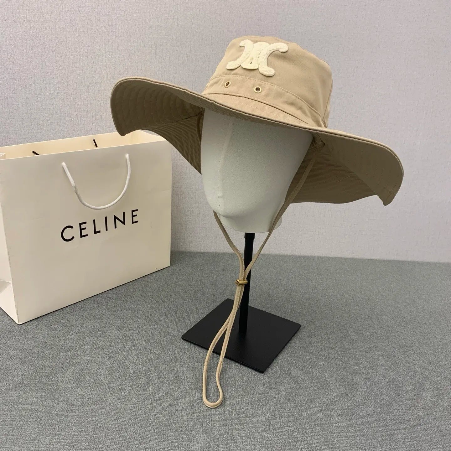 145ZN558M Popular hats