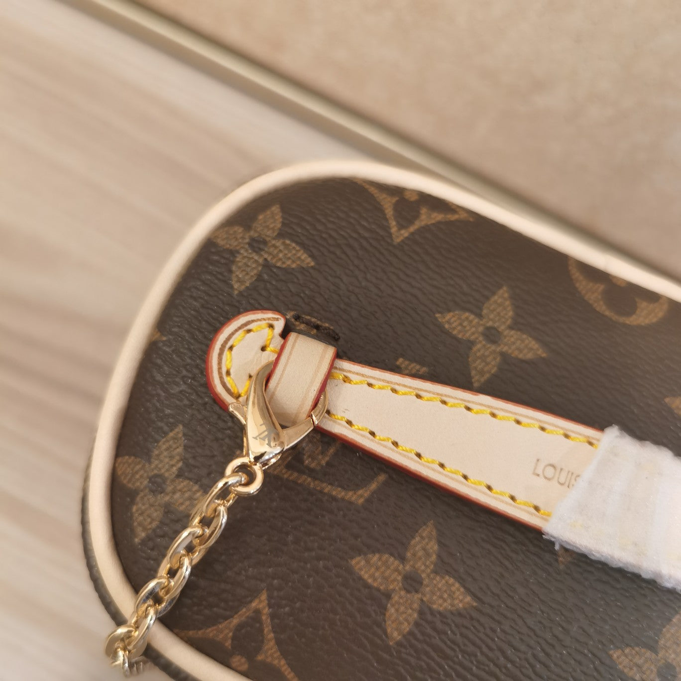 1XE273B Popular  leather bag 