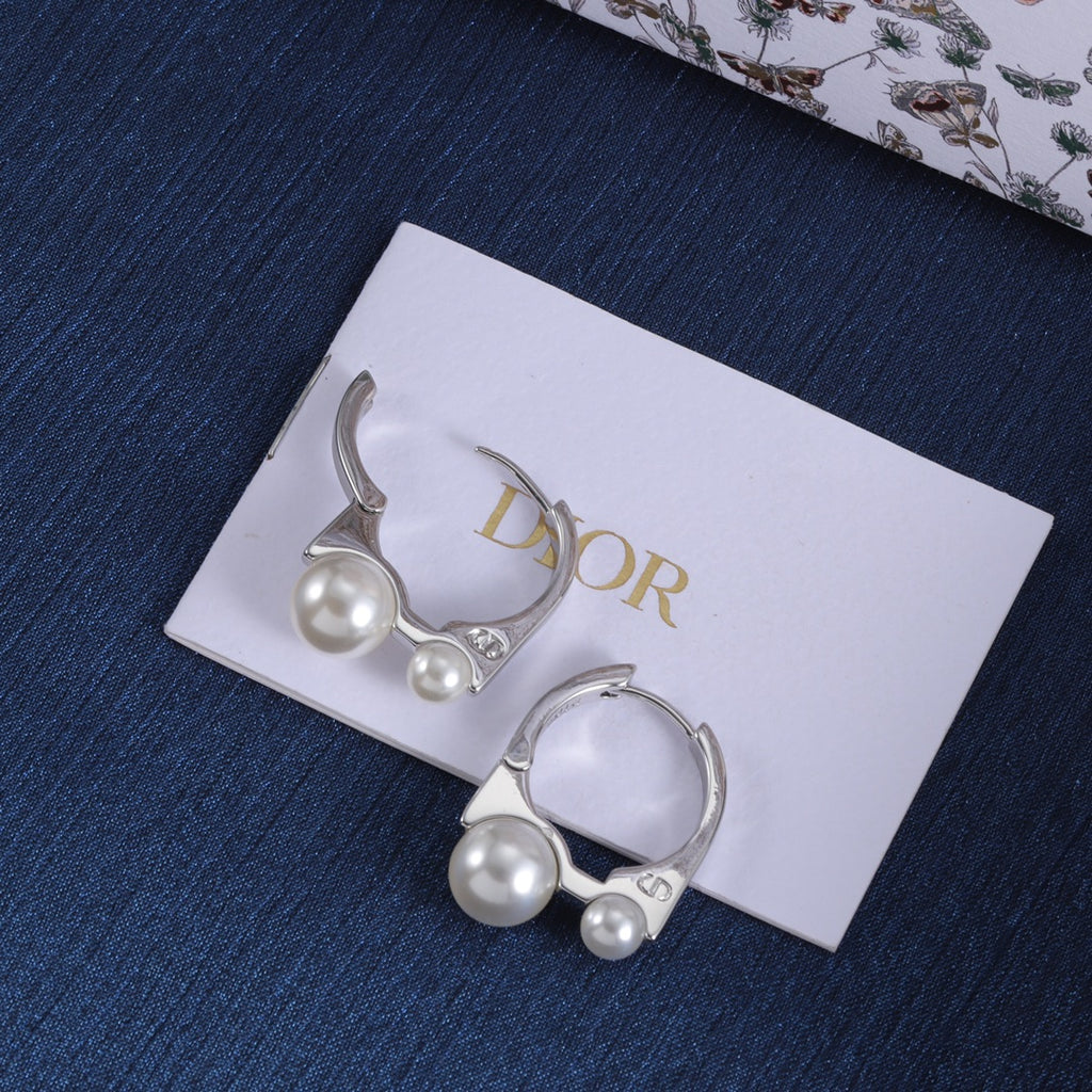 14D366E Popular  Earrings