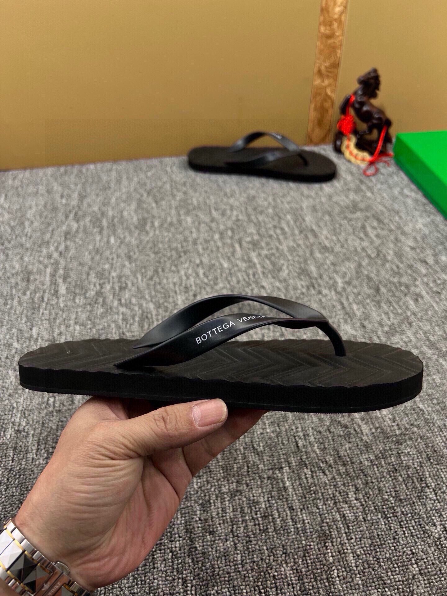 535ZA294Z Popular Slippers