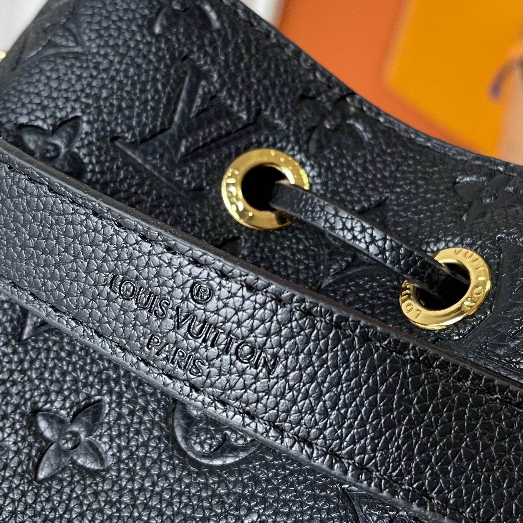 15RE33B  Popular   leather bag