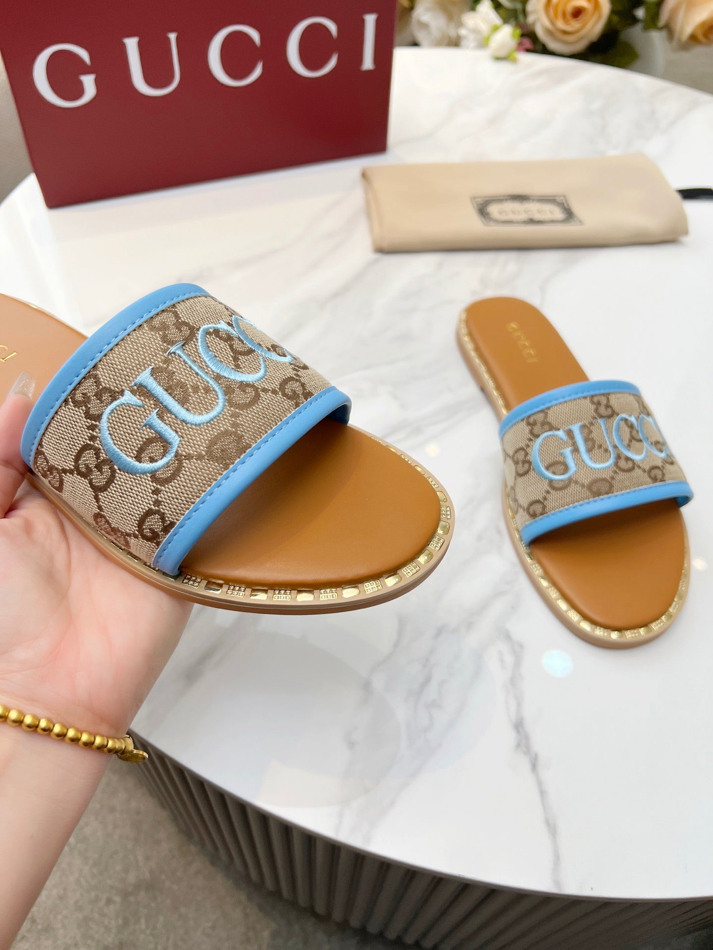 255QB29Z Popular Slippers