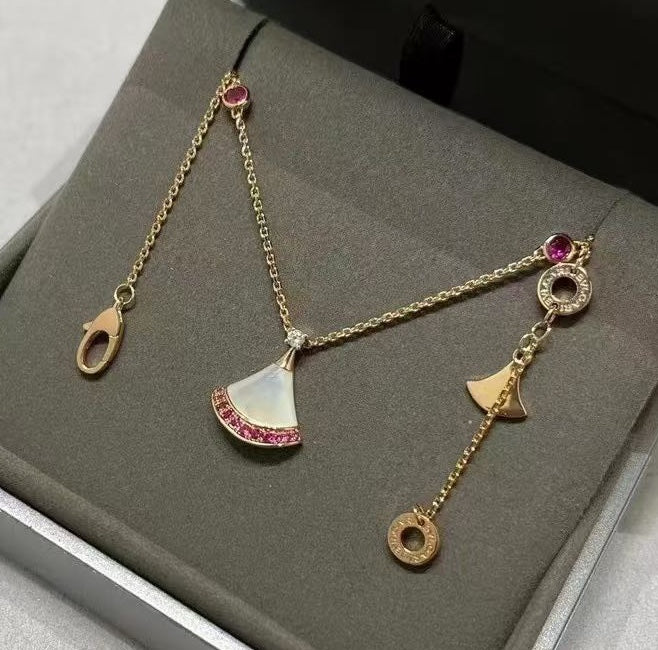 55QS416X Popular Necklaces