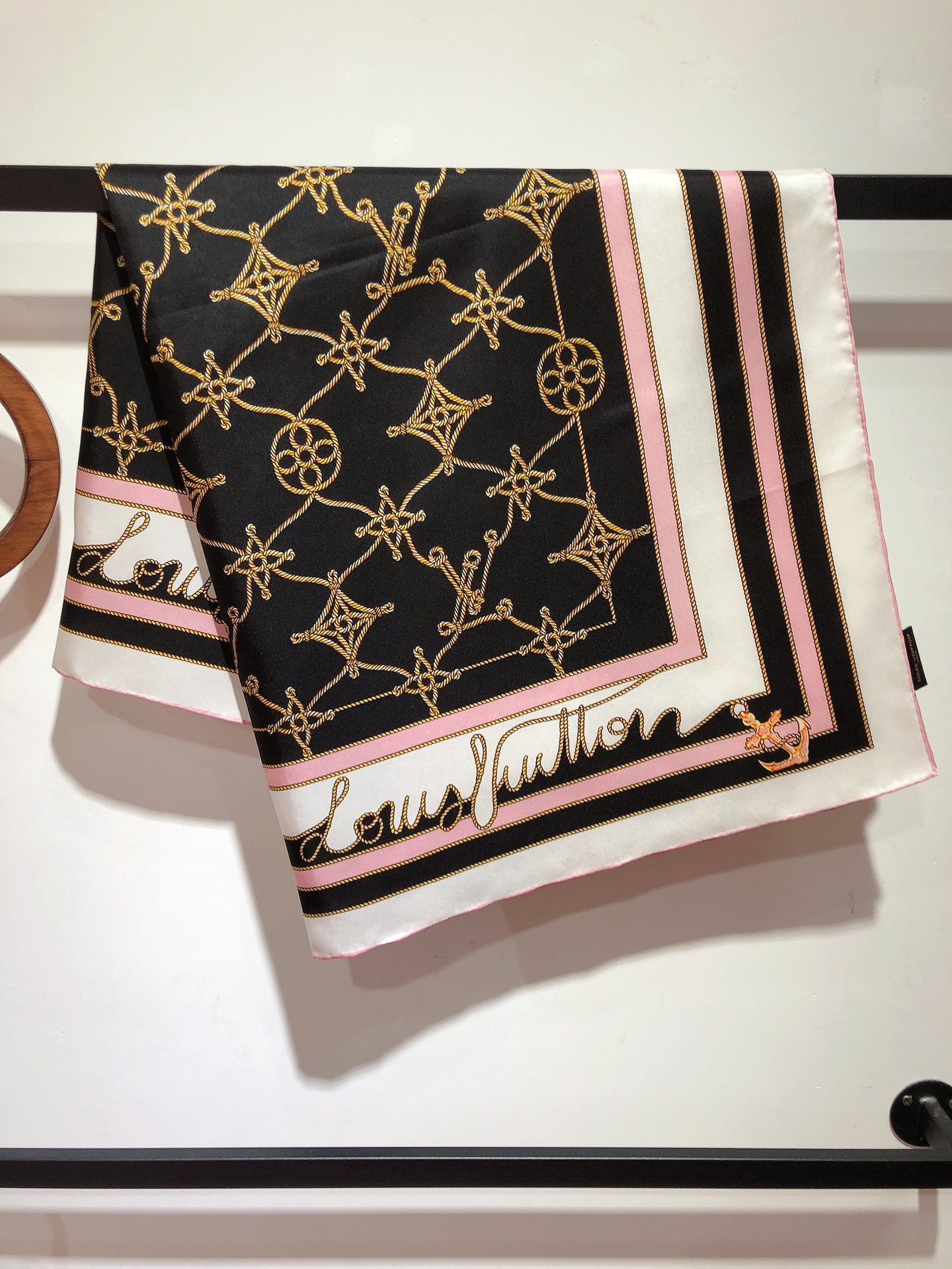 136NE3W Popular Silk Scarve