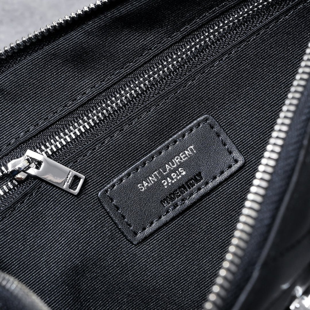 B1X56SL28 Popular leather bag