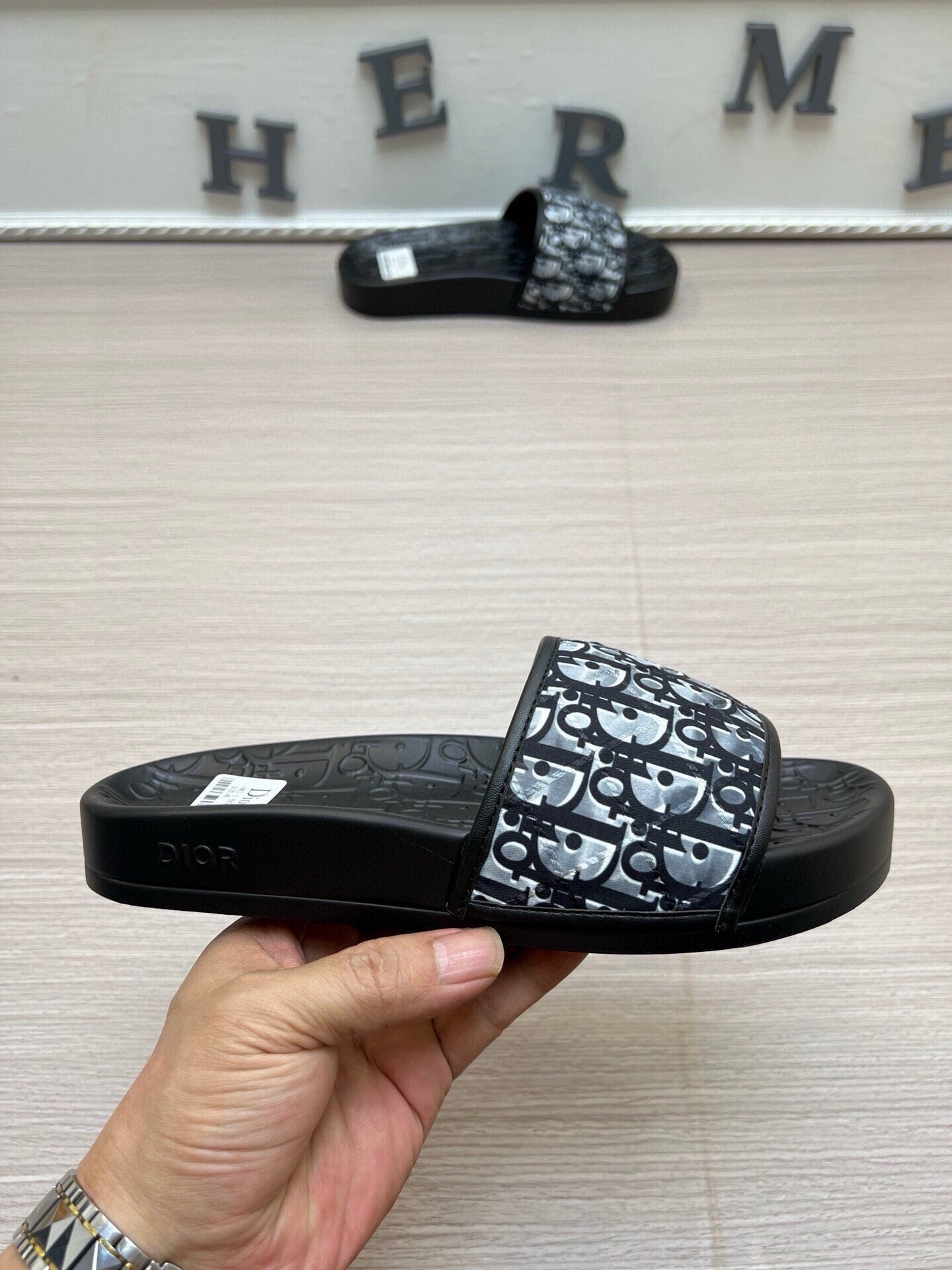 5LD214Z Popular Slippers
