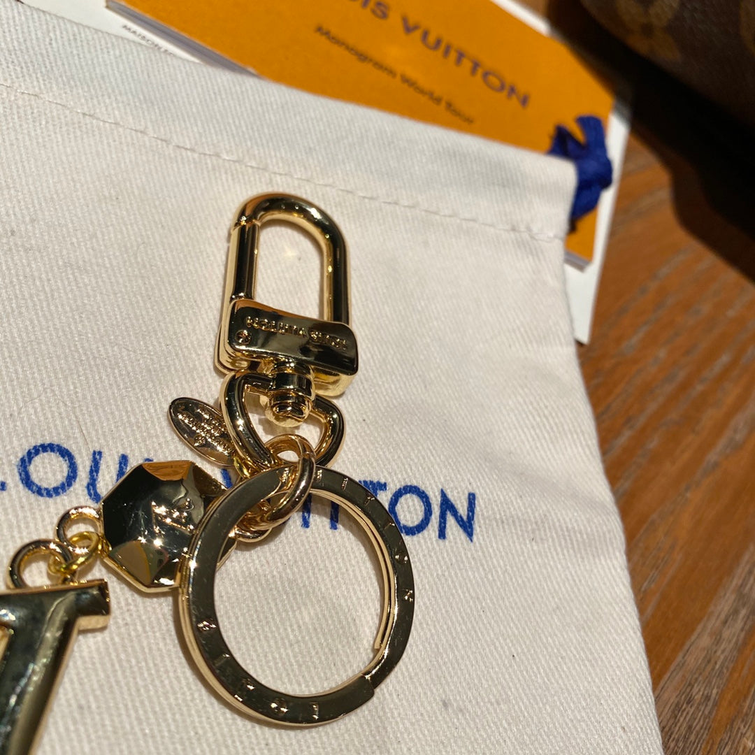 1E14A  Popular Keychains