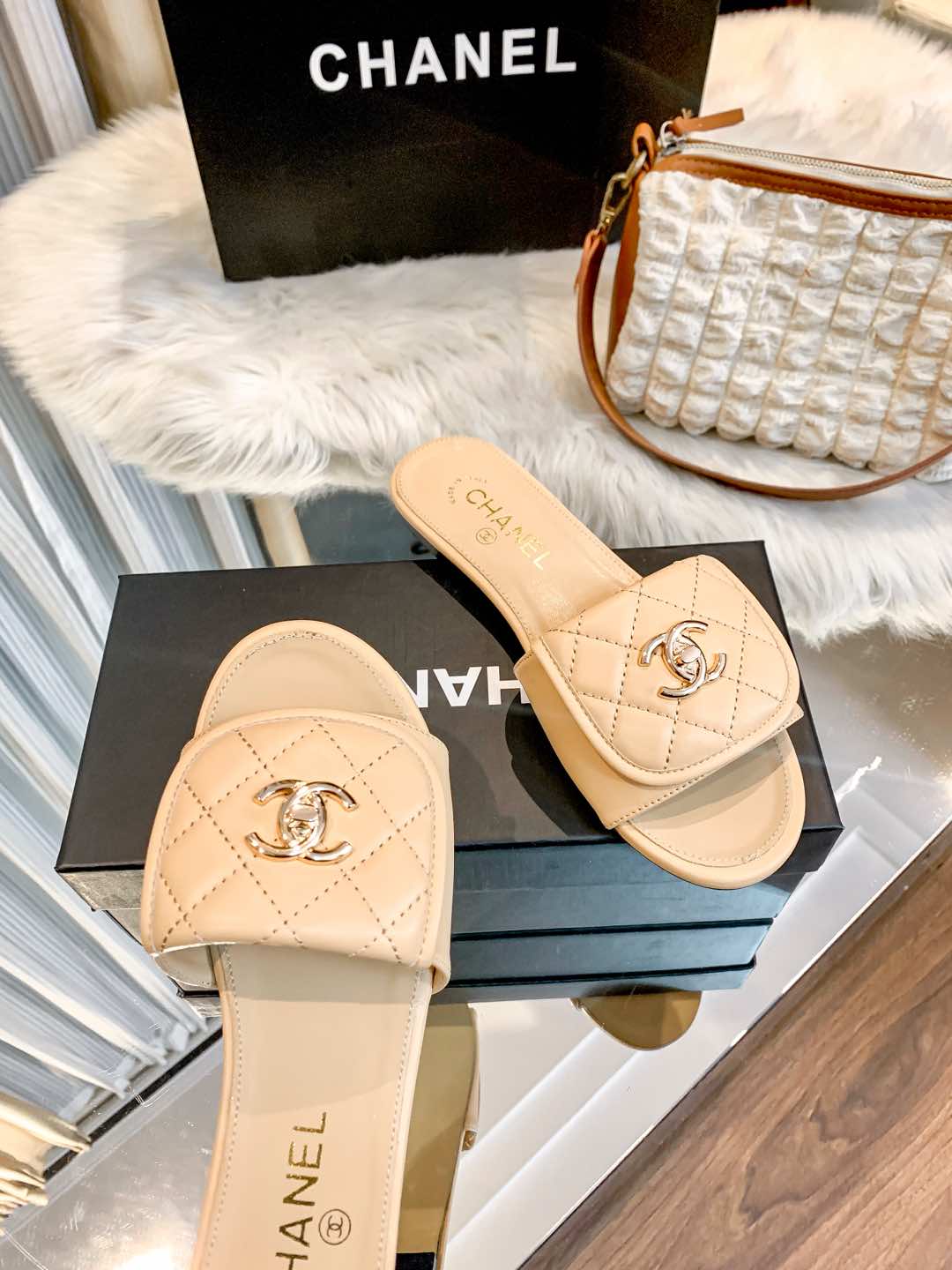 1ZC229Z Popular Slippers