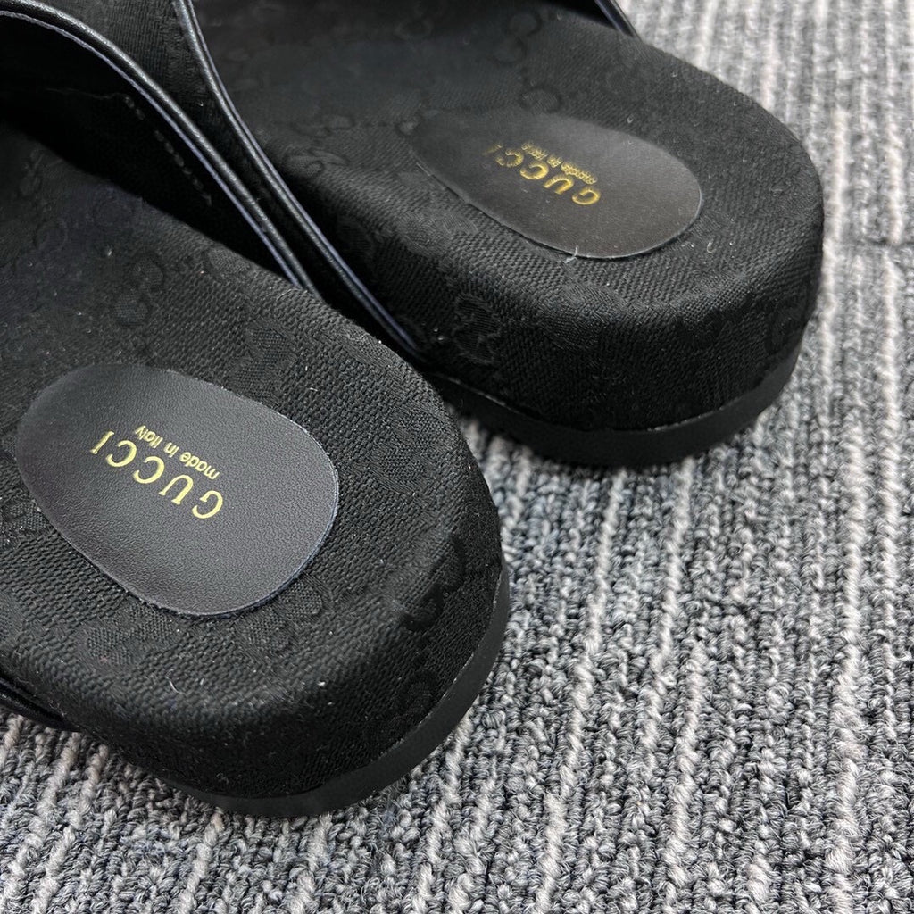 54B123Z Popular slippers