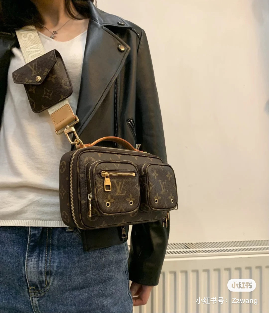 1XE162B Popular  leather bag 