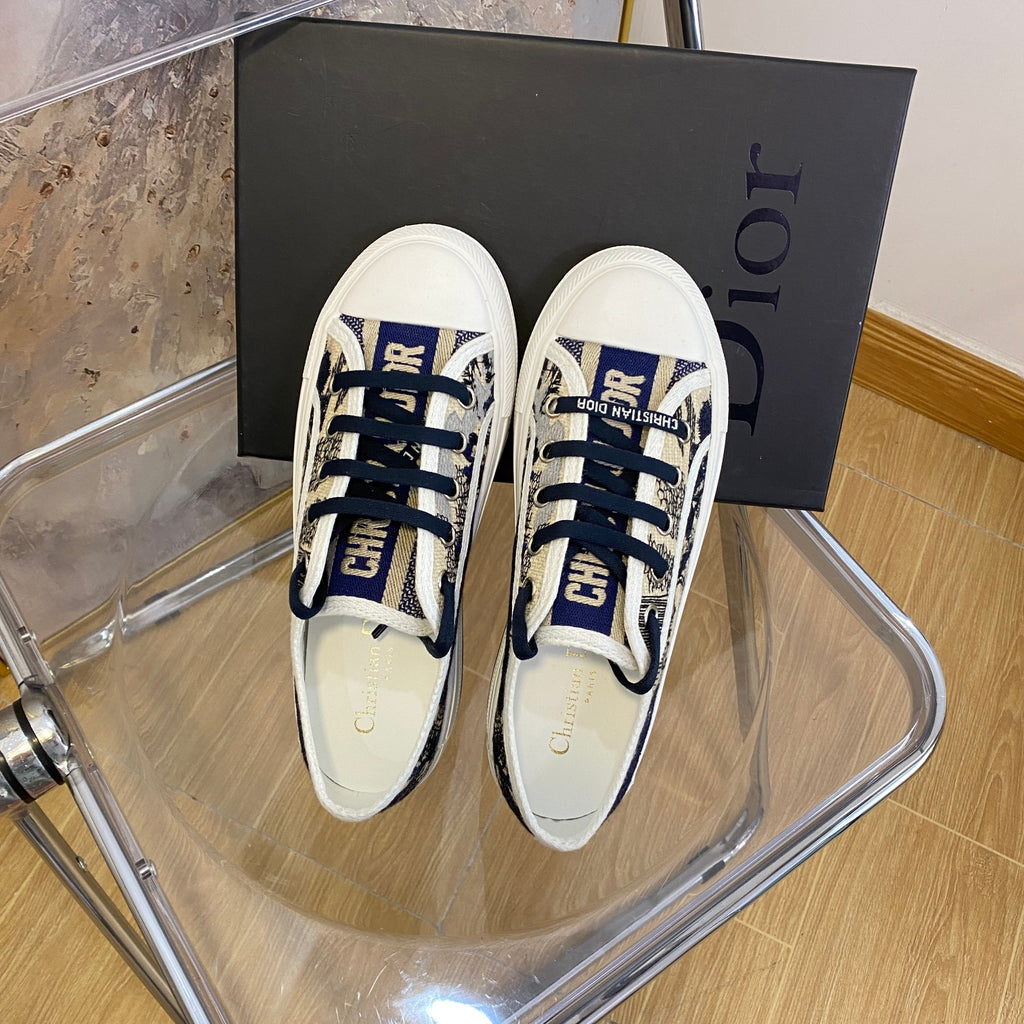 1YD20Z Popular Sneakers