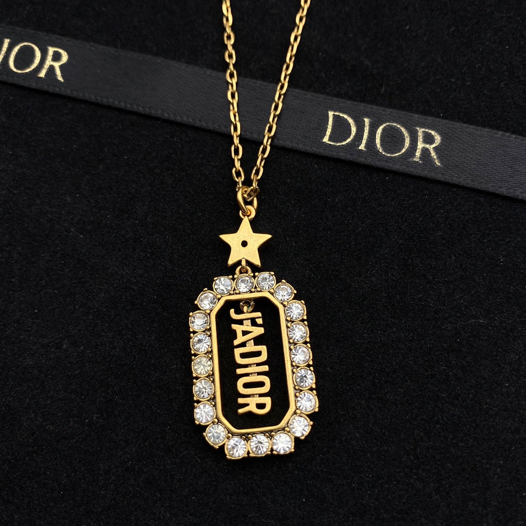 14D416X  Popular    Necklaces