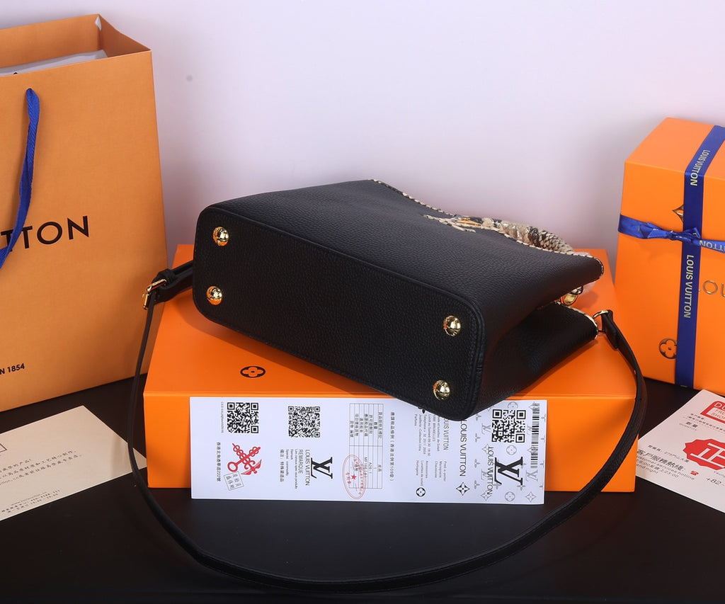 1XE443B Popular   leather bag