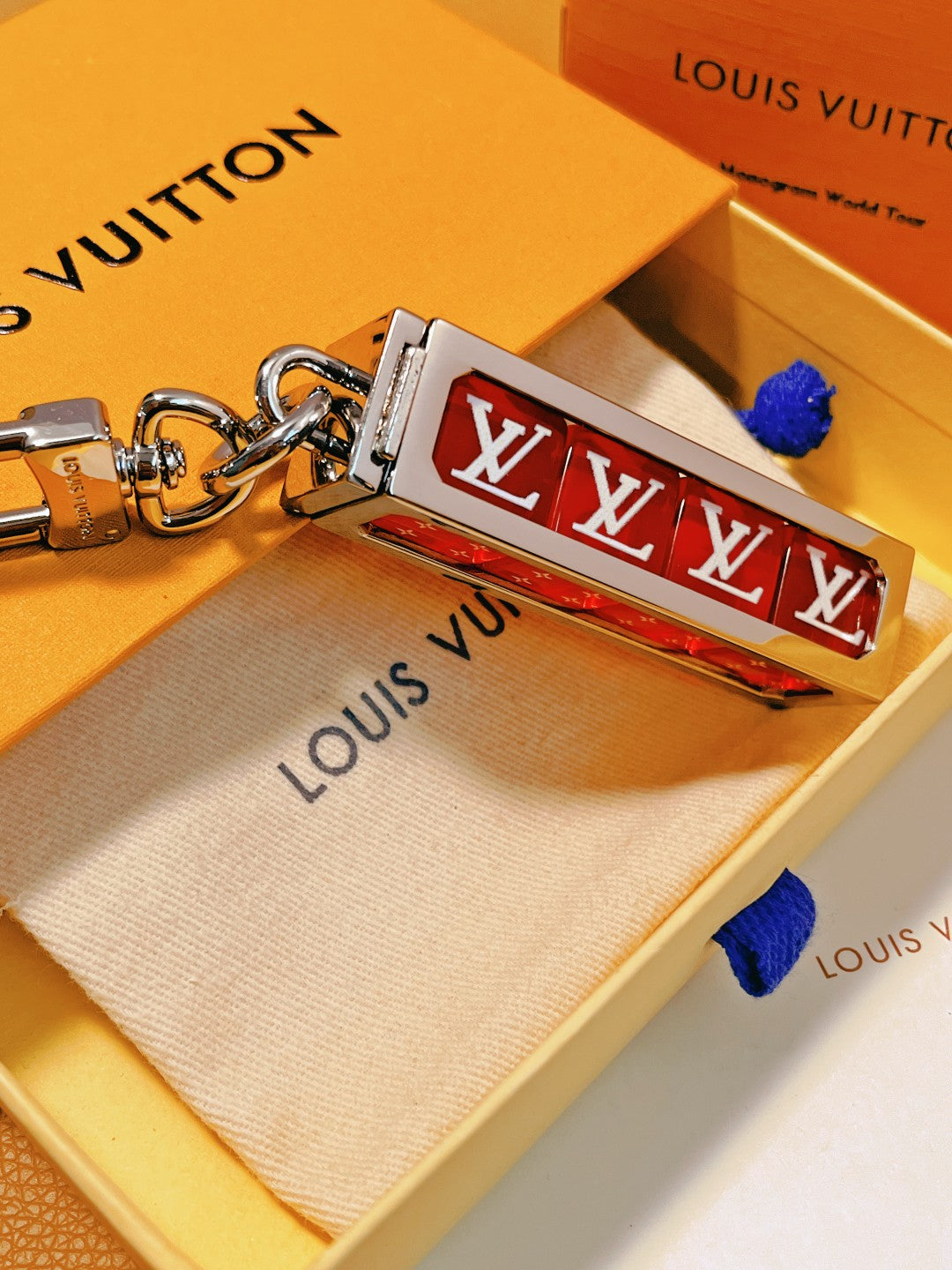 14E53A  Popular key closure