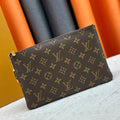 195NE10B Popular   Wallets