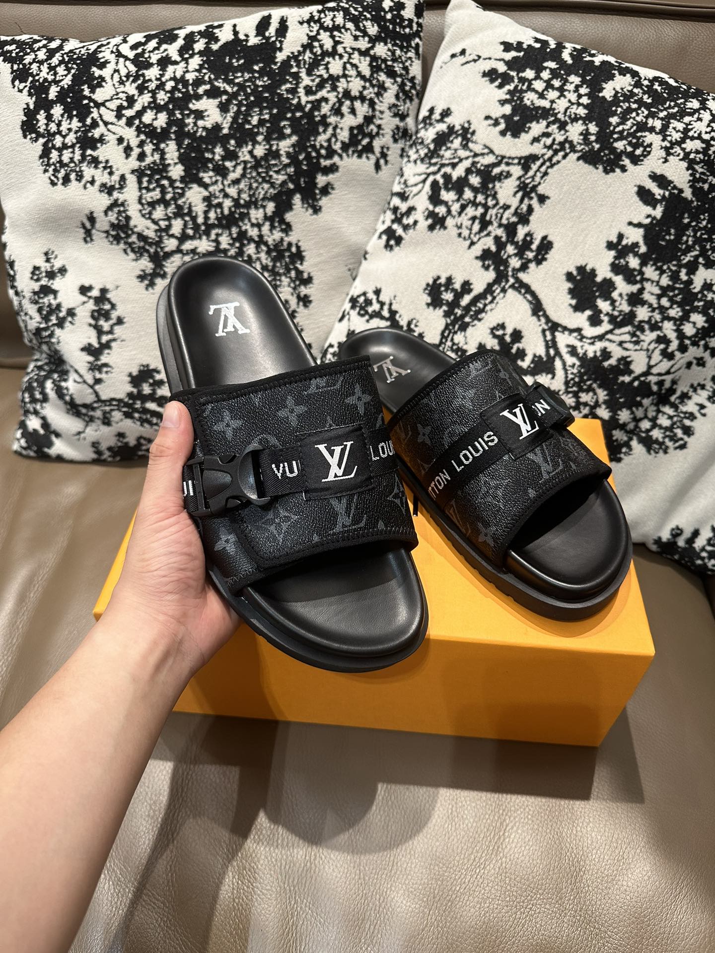 285ZE27Z  Popular leather Shoes