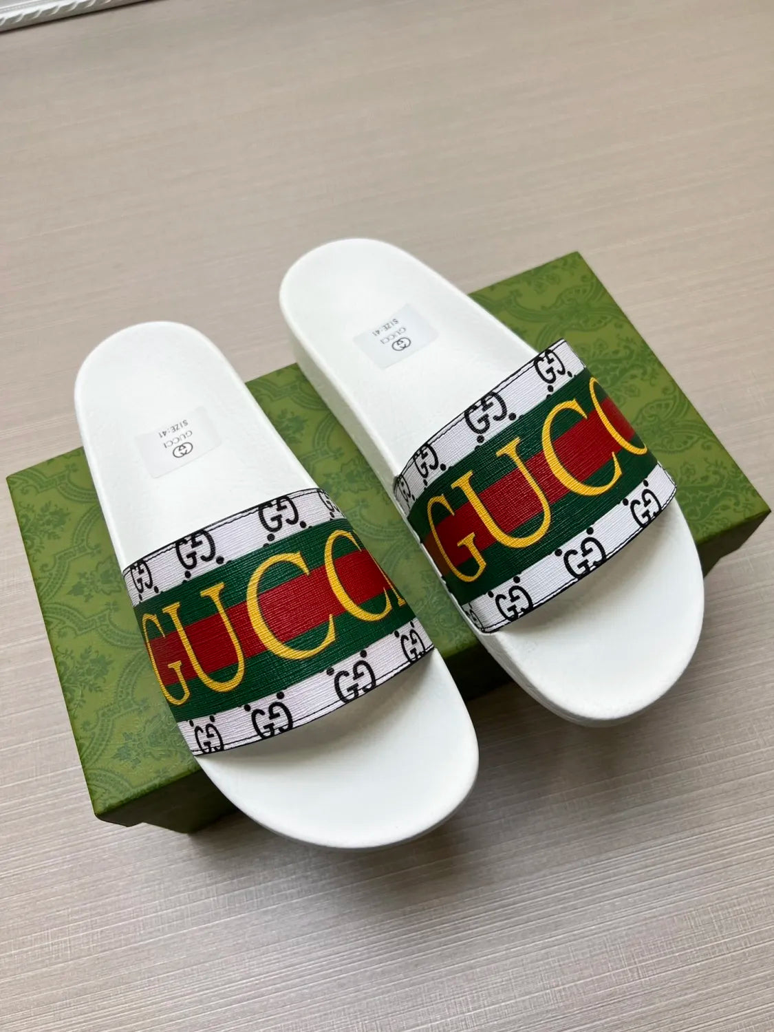 5LB232Z Popular Slippers