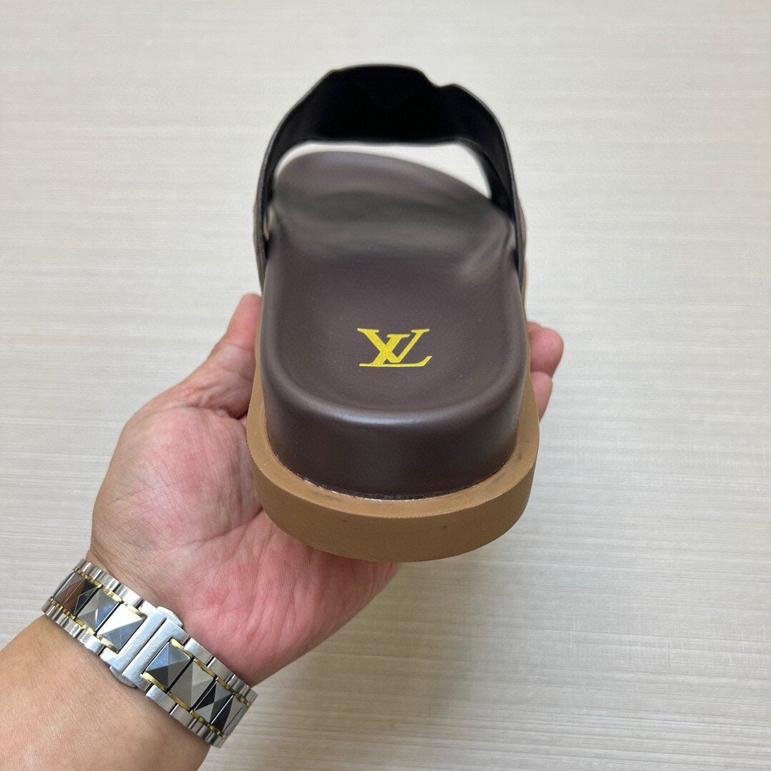 5LE227Z Popular Slippers