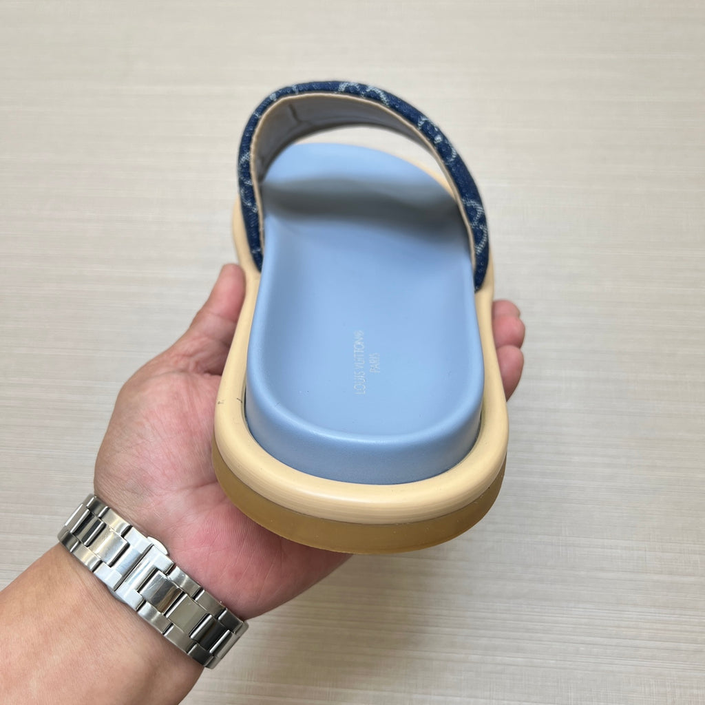 535ZE302Z Popular Slippers