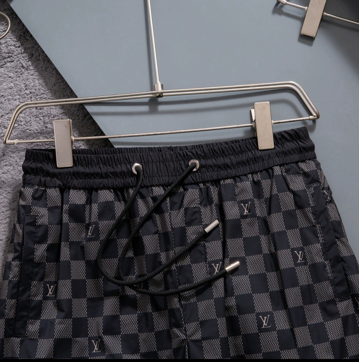 136NE23U Popular shorts