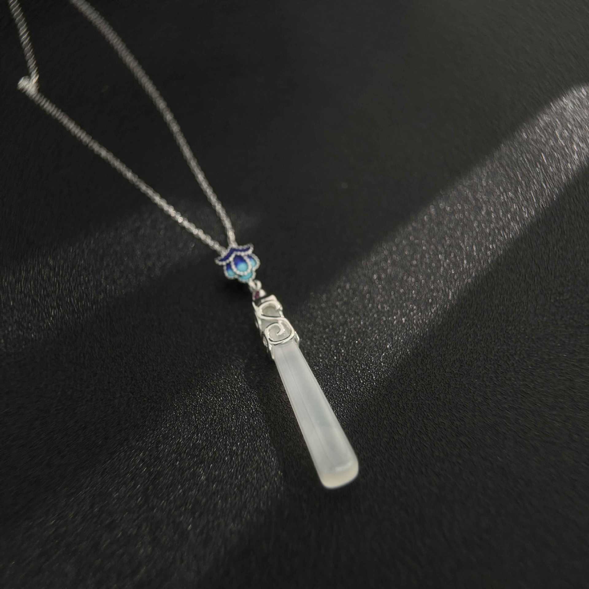 15QS73X Popular Necklace
