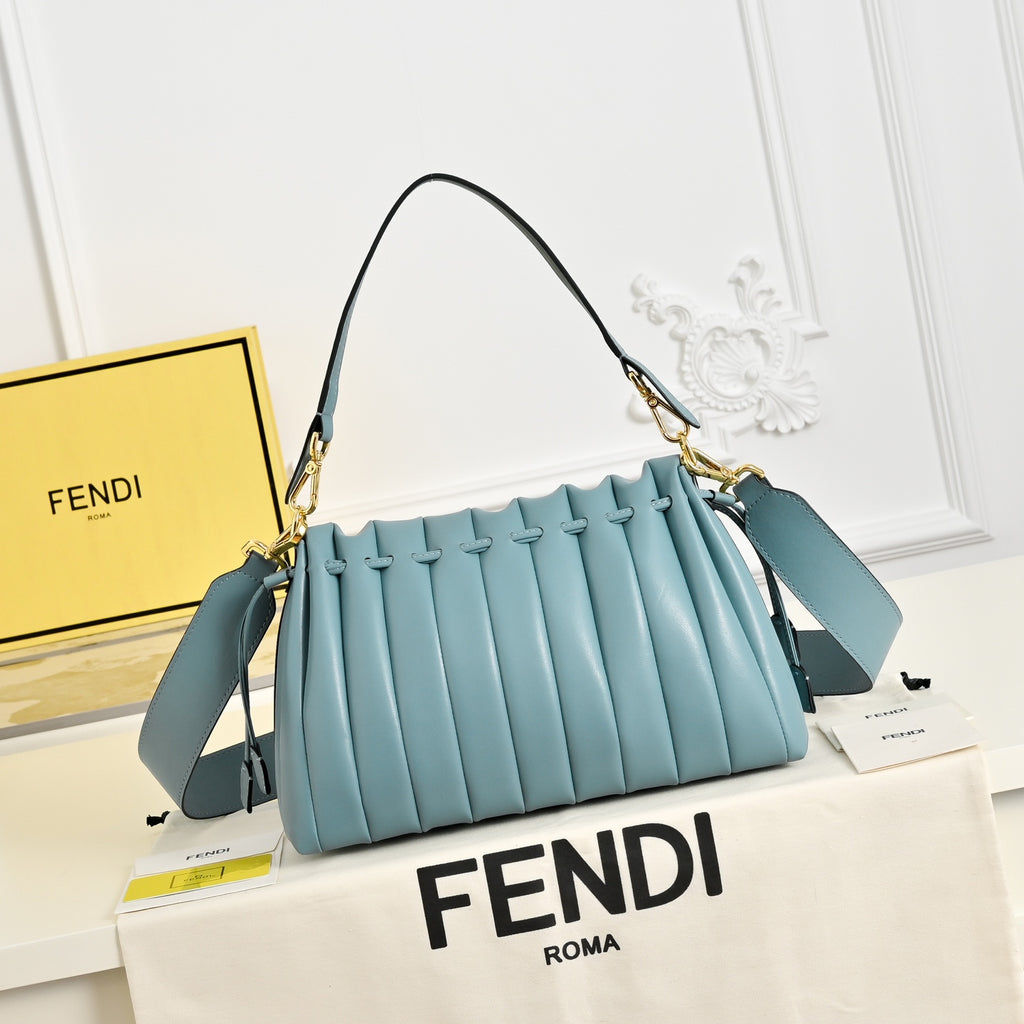 136PF106B Popular leather bag