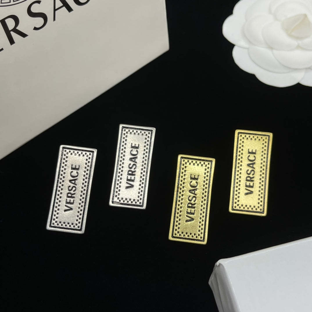 14V974E Popular Earrings