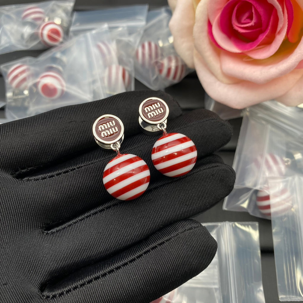 14A993E Popular  Earrings