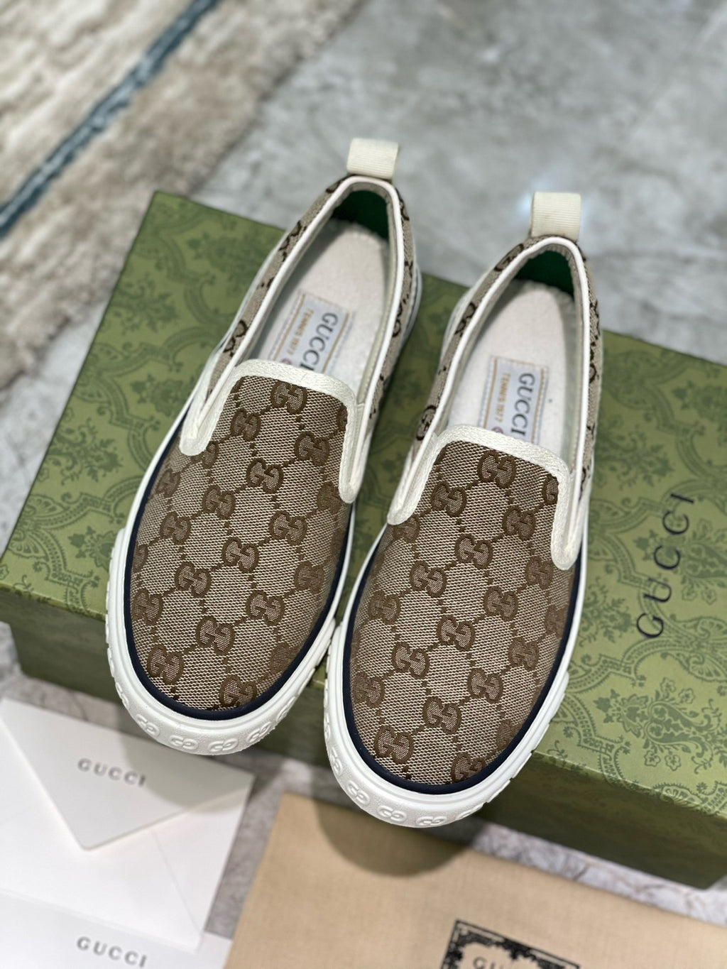 2105QB213Z Popular high-quality Shoes