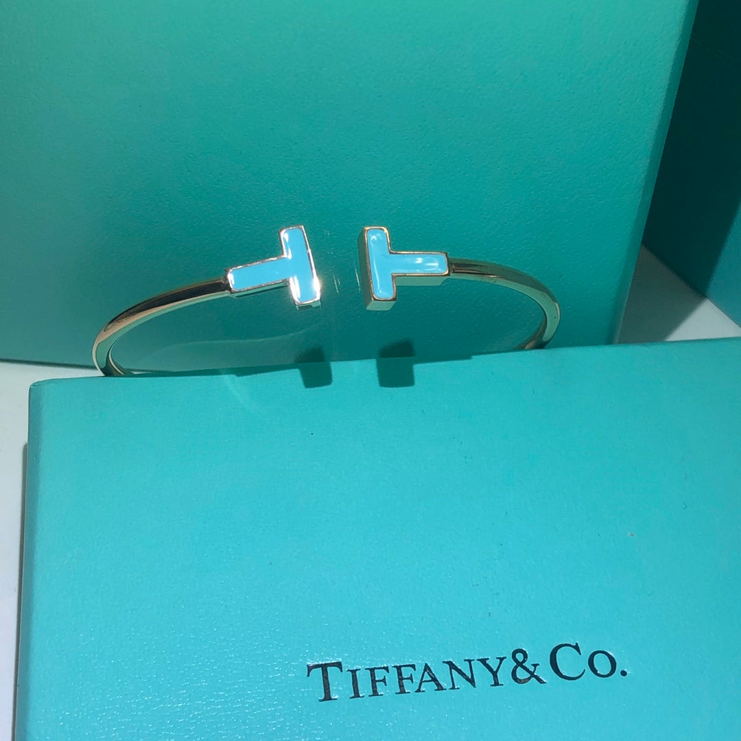 15QT57K  Popular Bracelets