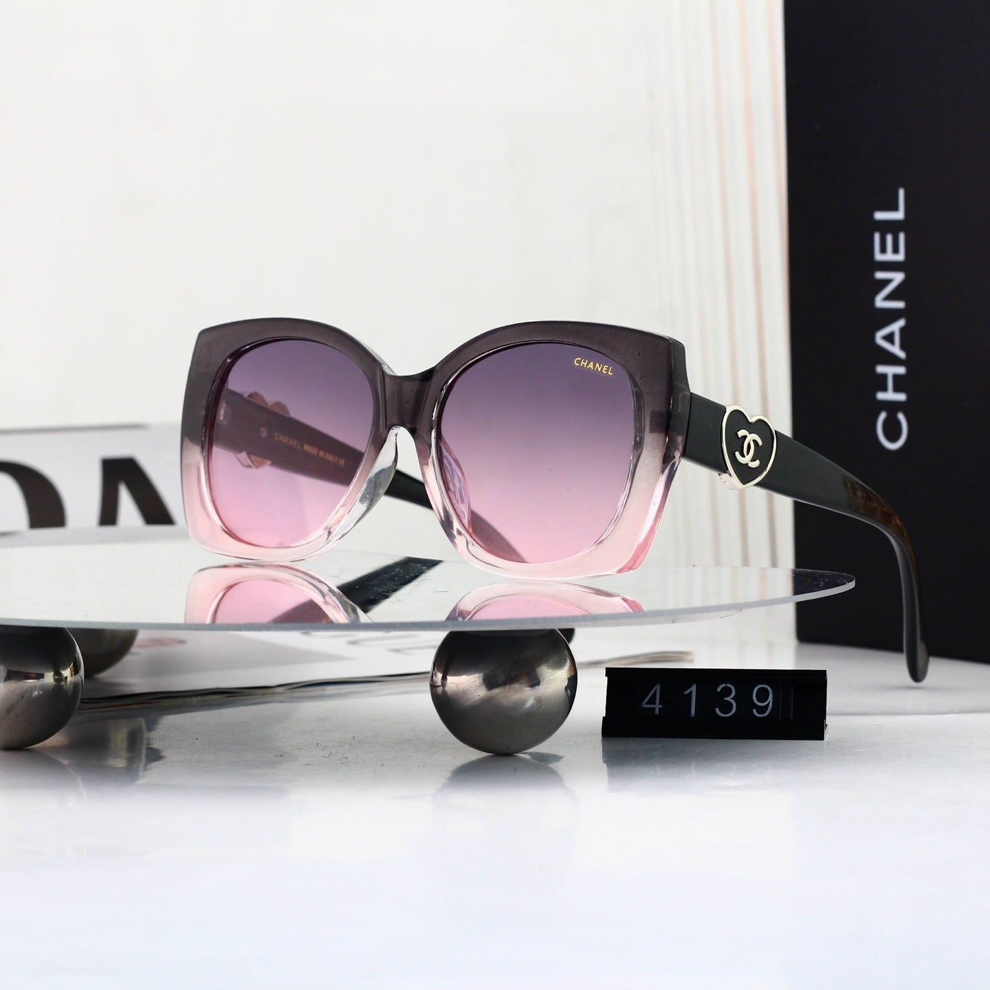 156PC42T Popular Sunglasses