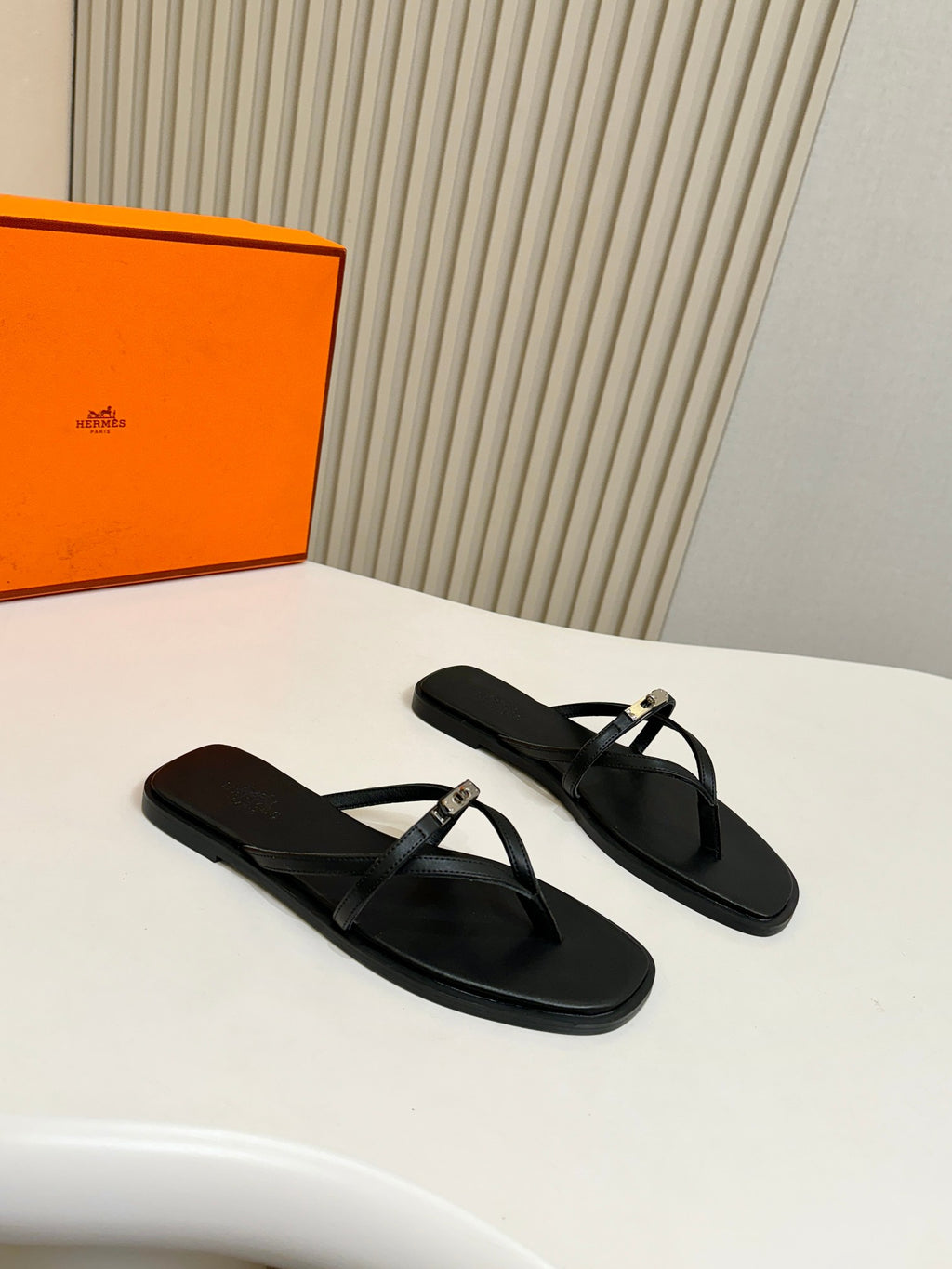 Z2X66H6 Popular high-quality leather Shoes