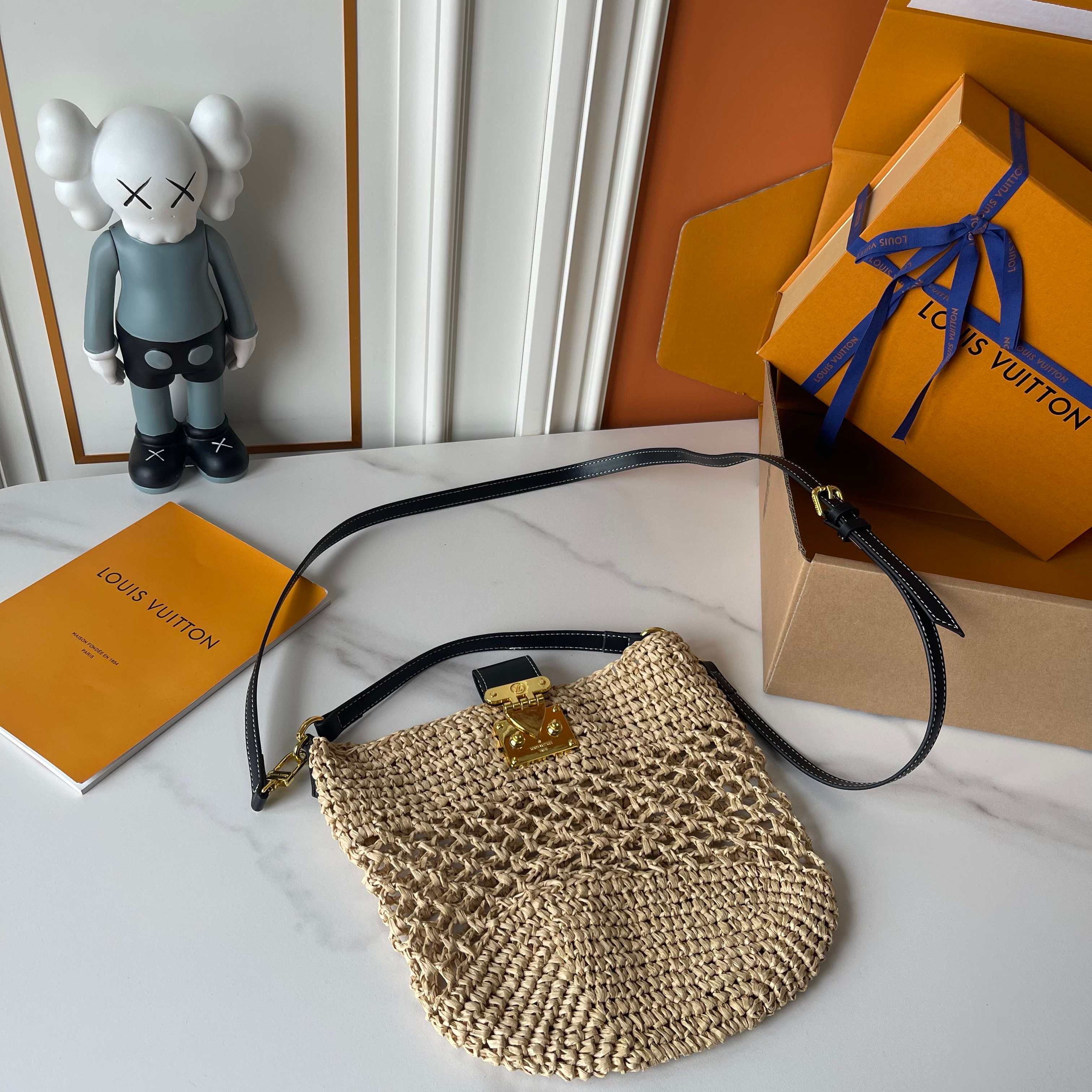 15RE15B Popular woven bags