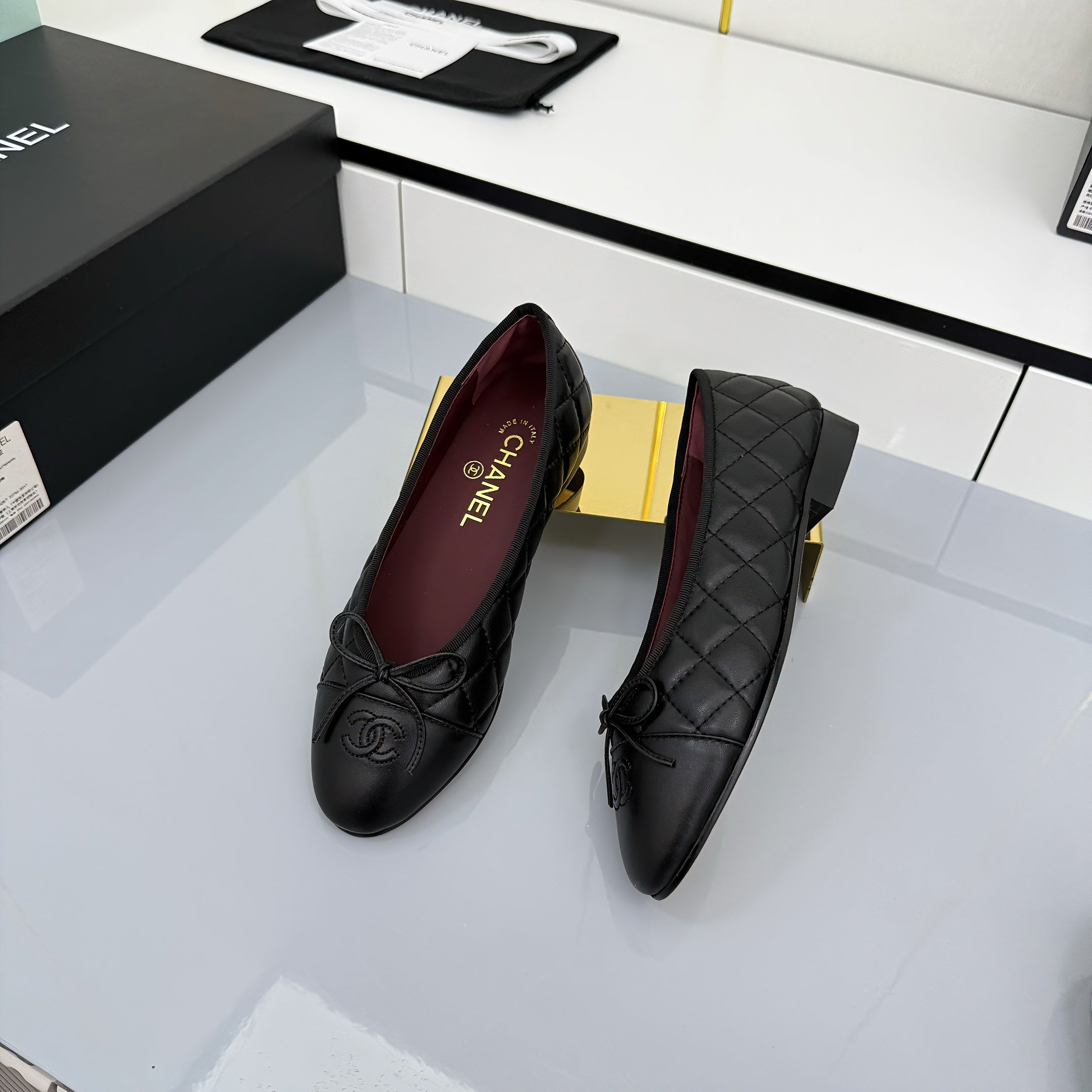 2105QC413Z Popular high-quality leather Shoes
