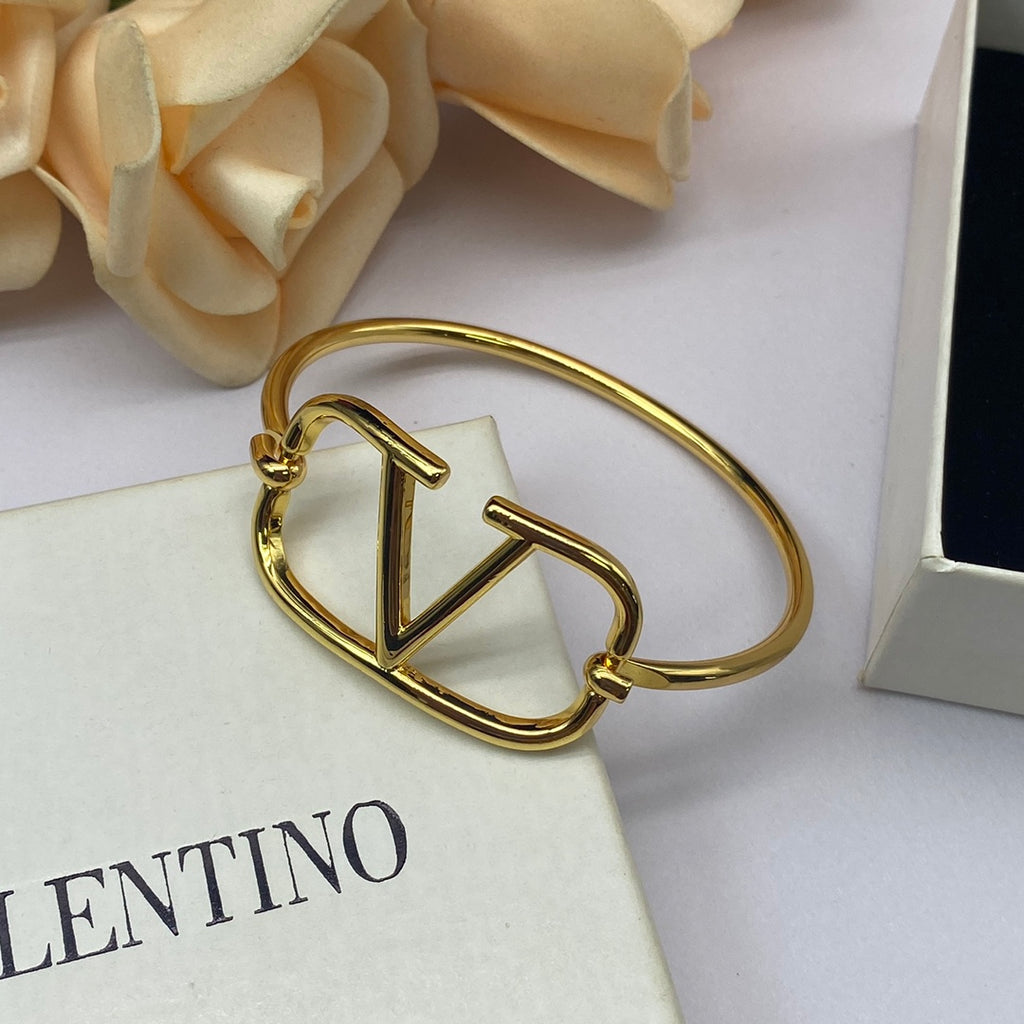 1YVL75K  Popular Bracelets