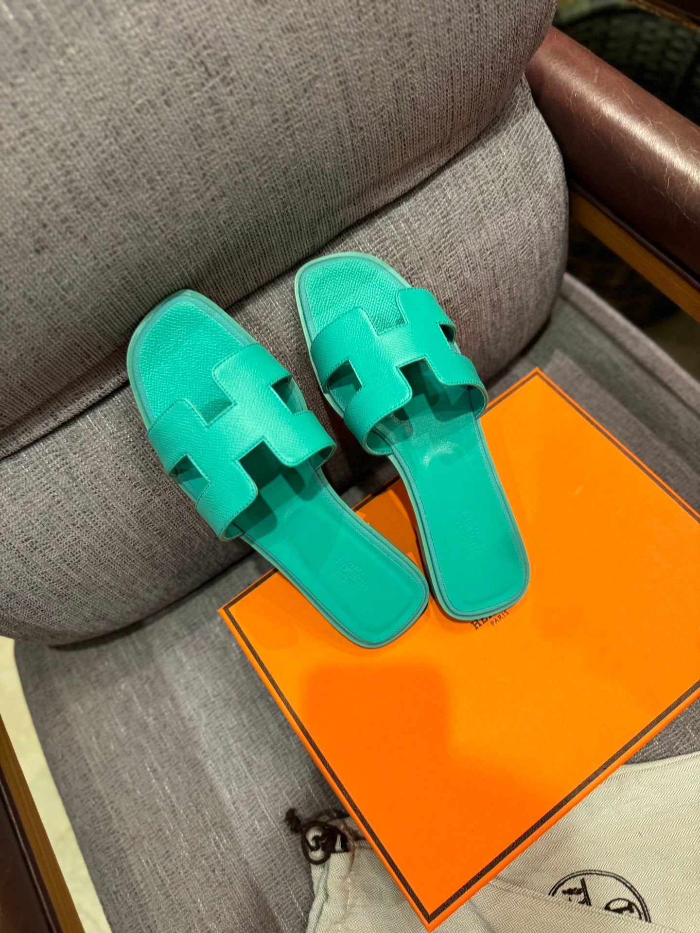 1ZH236Z Popular Slippers