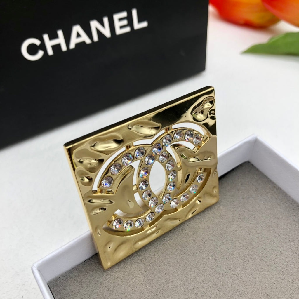 14C885X    Popular Brooch
