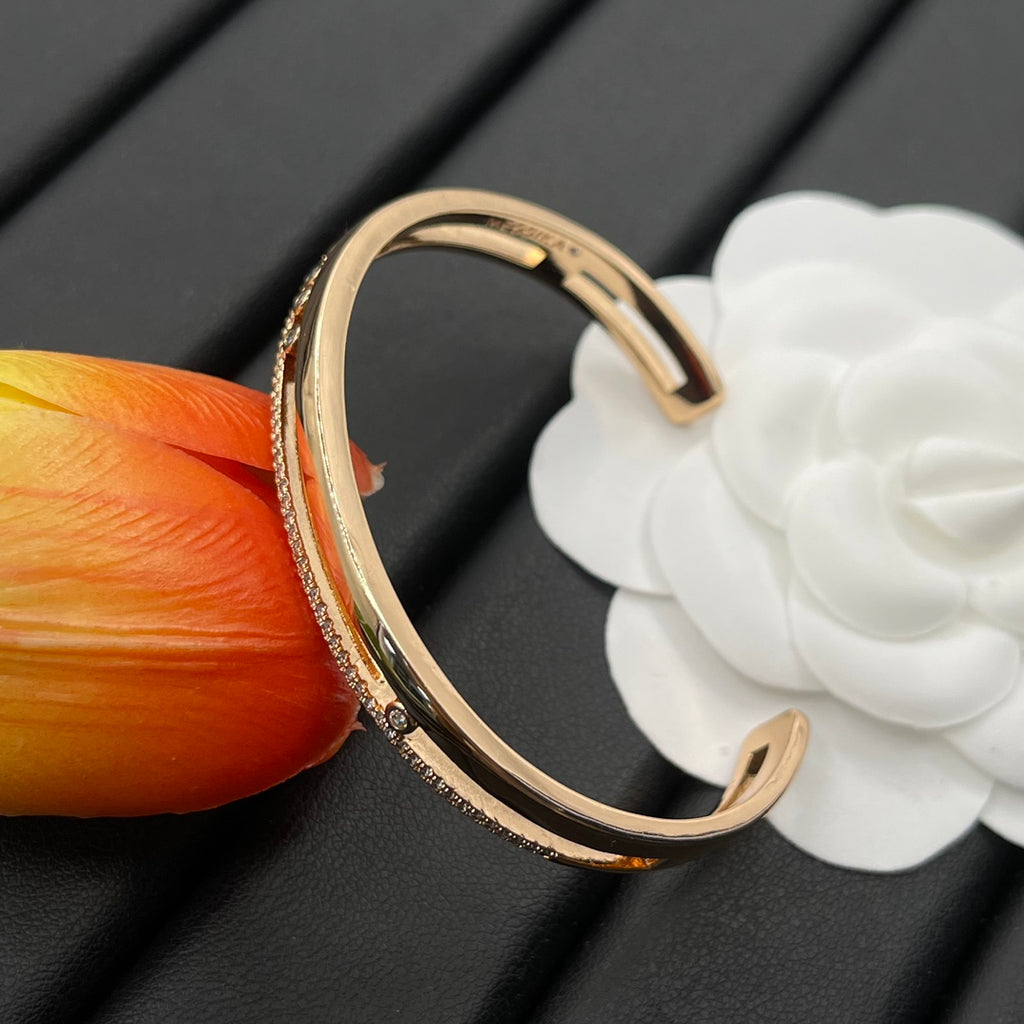 14A762K  Popular Bracelets