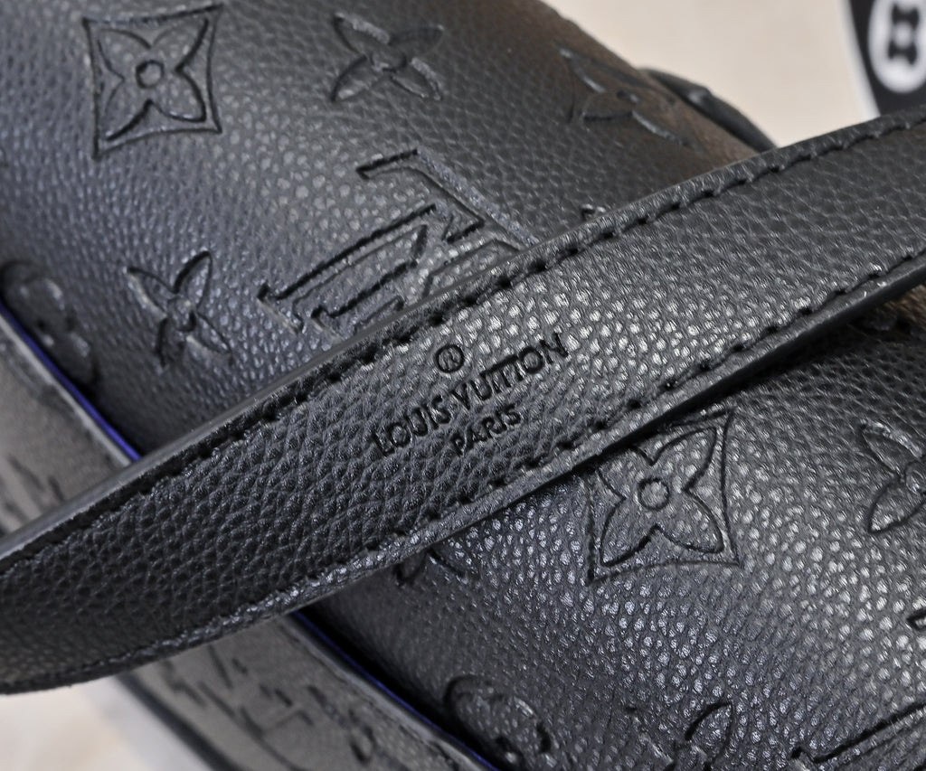 136PE42B Popular leather bag
