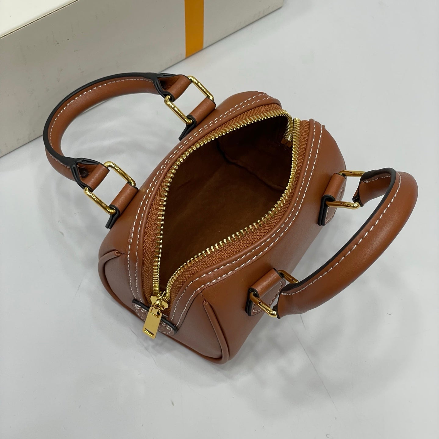 155NN27B Popular    leather bag