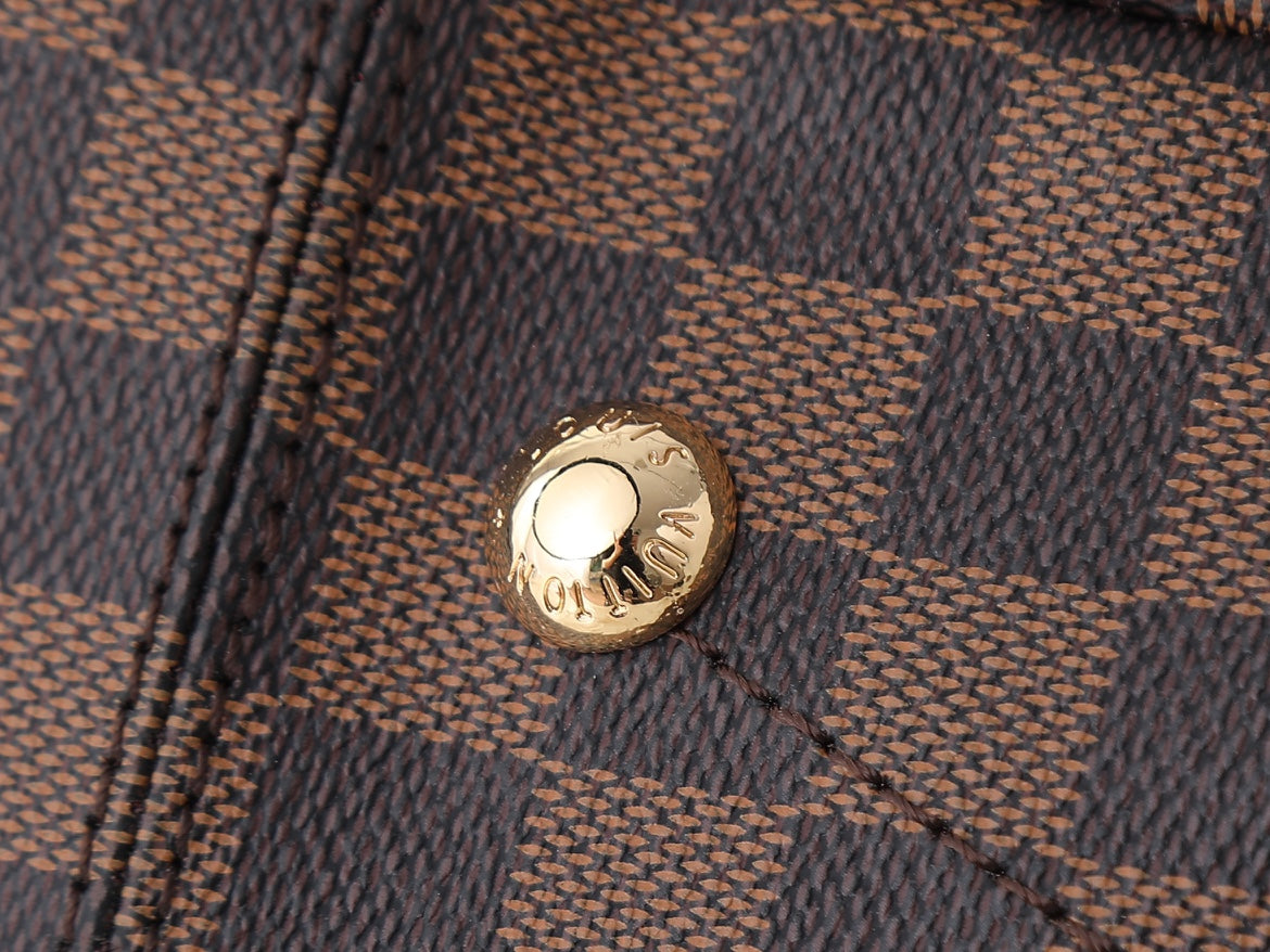 146PE67B Popular bag