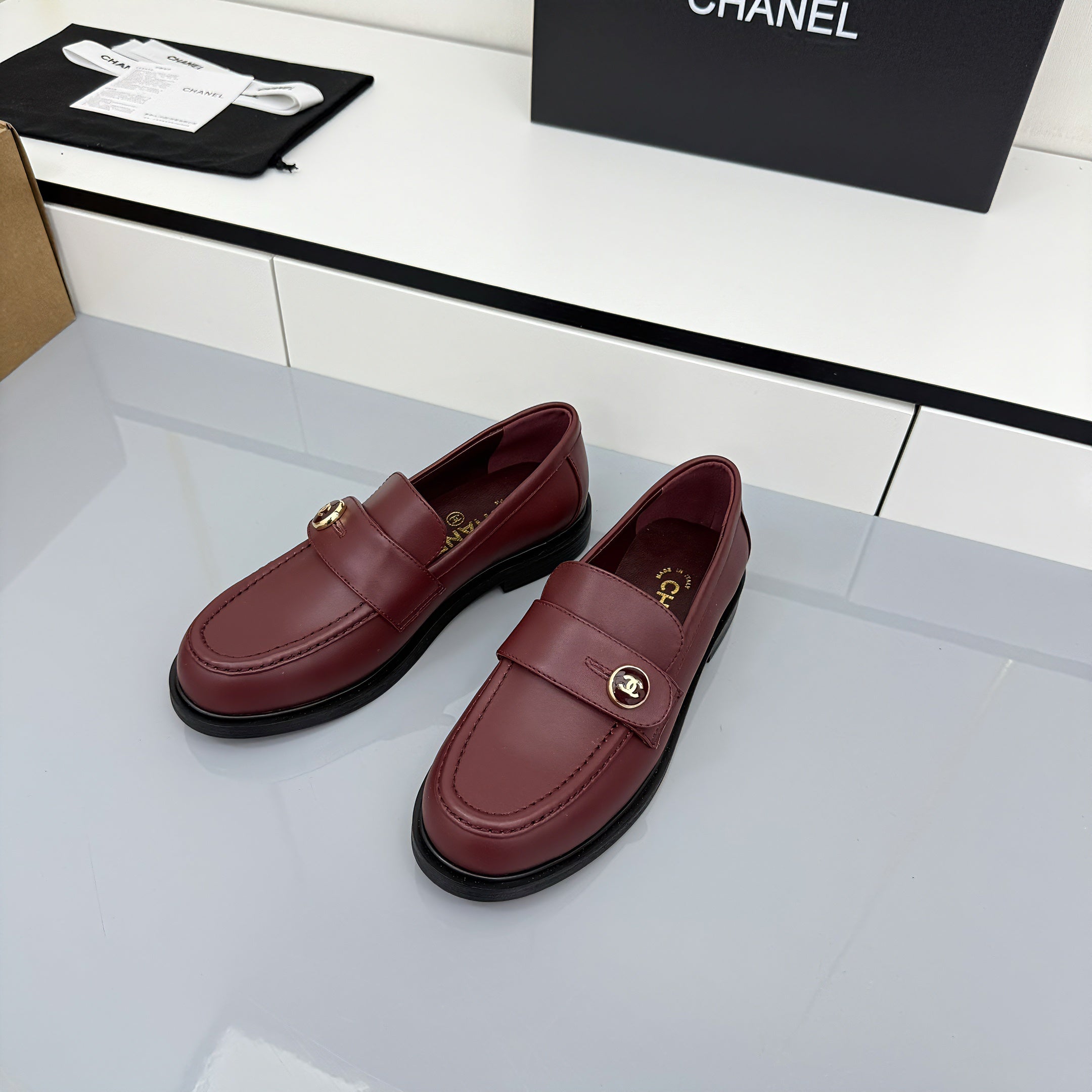 2105QC390Z Popular high-quality leather Shoes