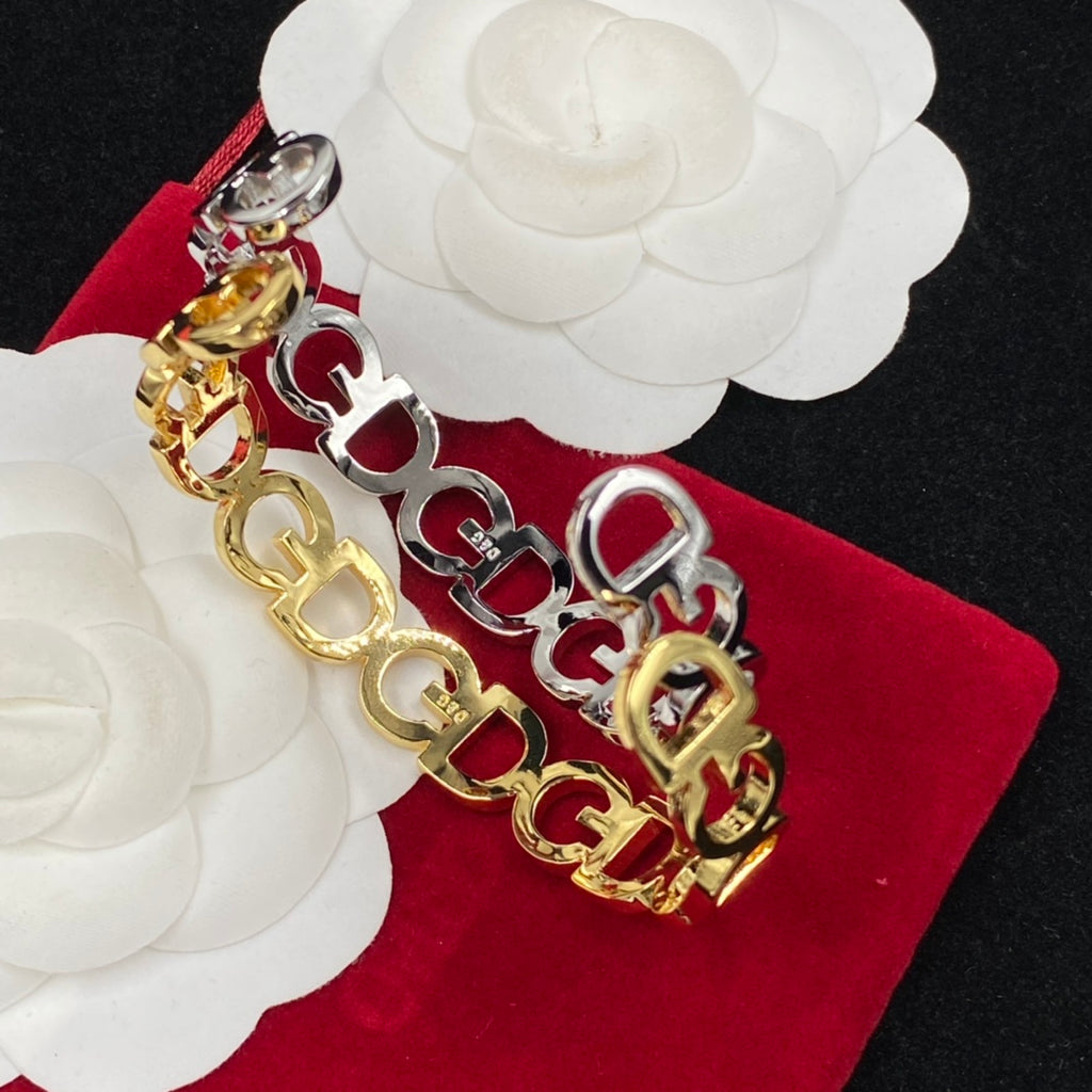 1XA587K  Popular Bracelets