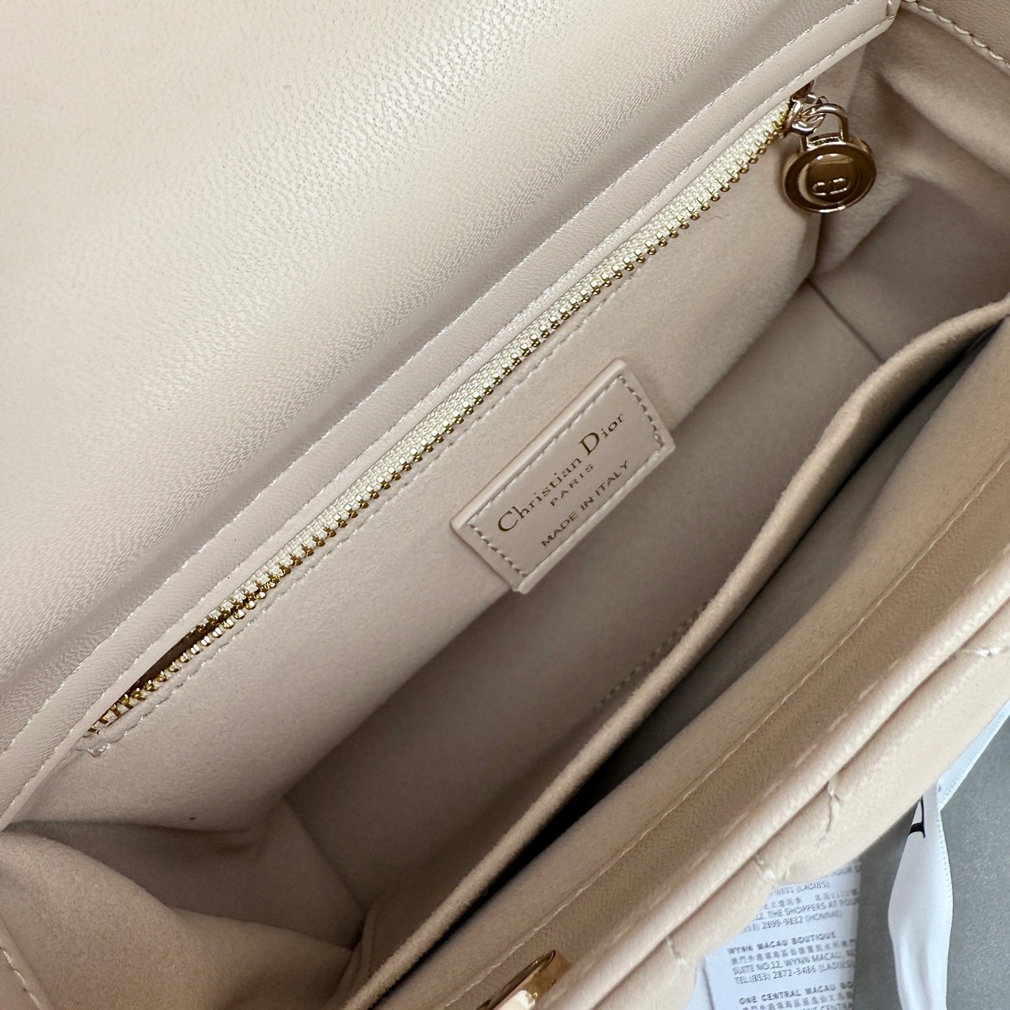 136ND24B Popular leather Purse bag