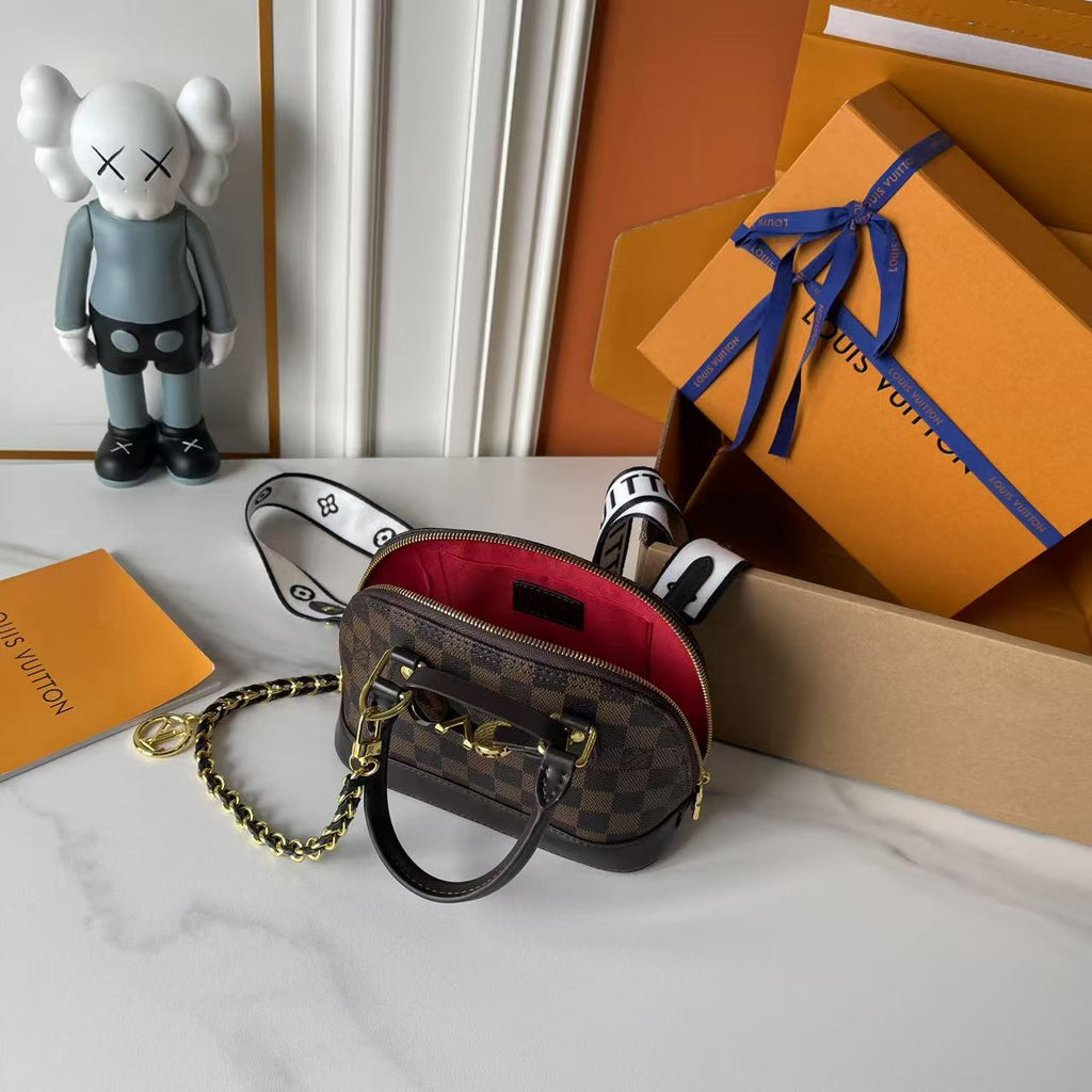 146PE95B Popular leather bag