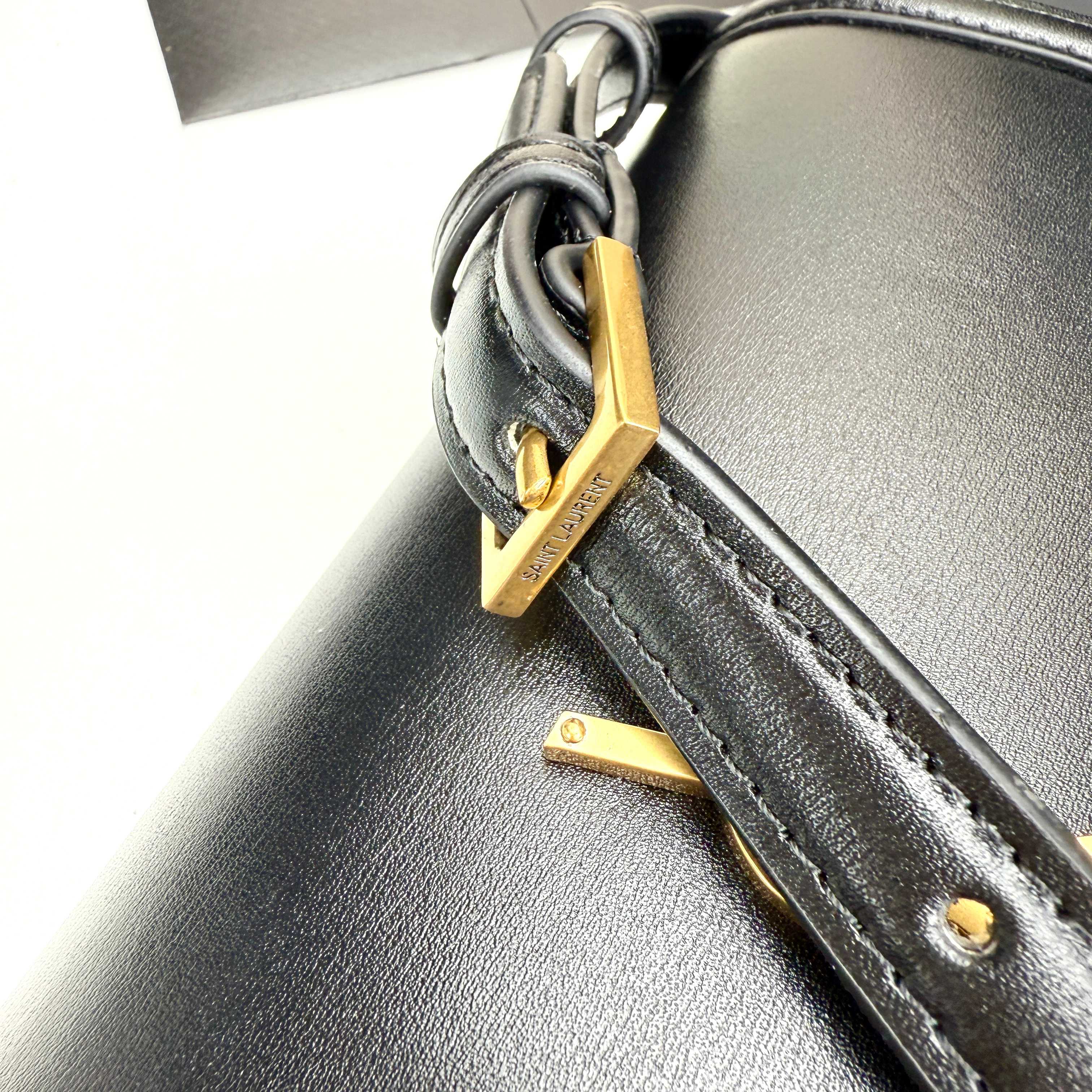 15RSL54B  Popular   leather bag