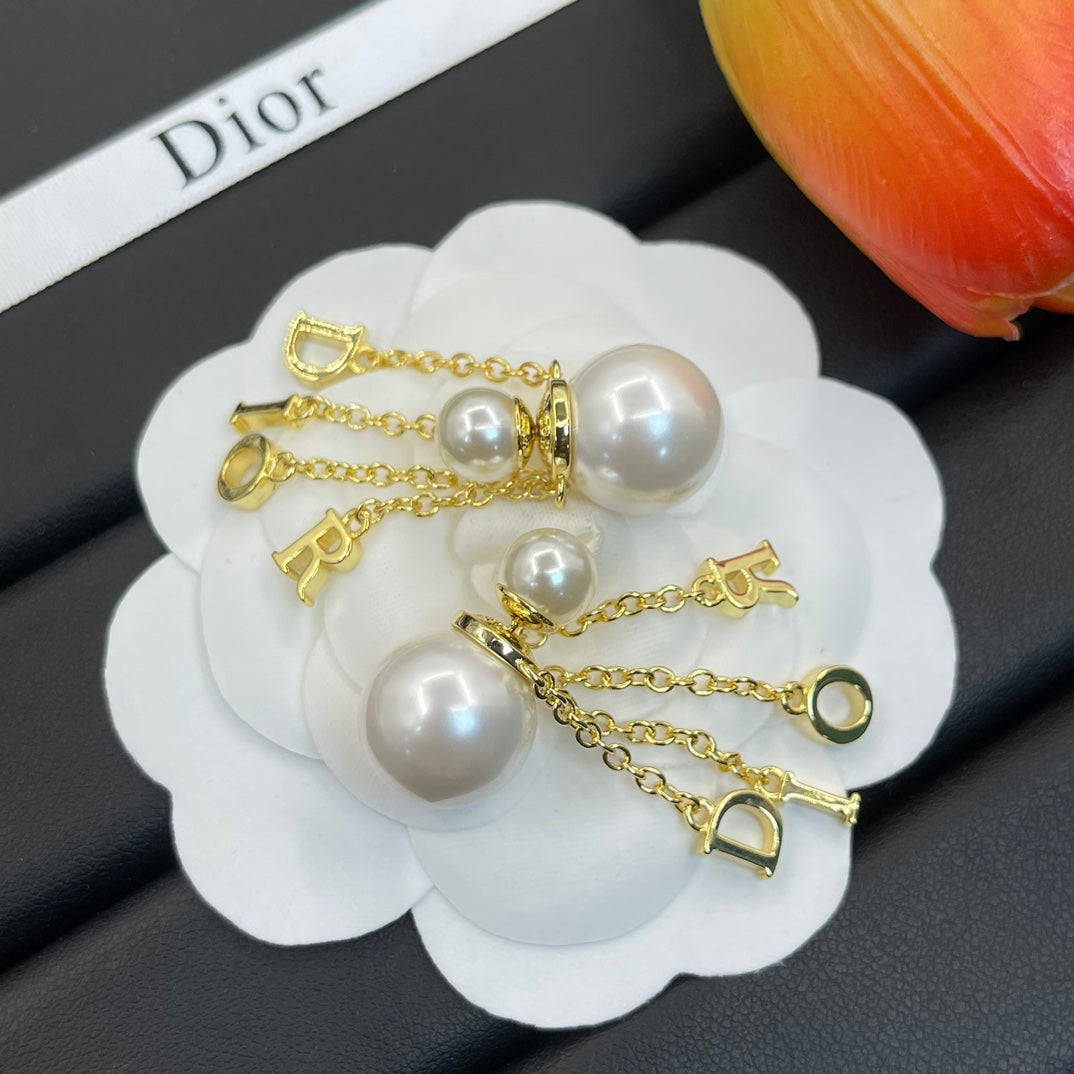 14D675E Popular Earrings